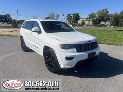 2018 Jeep Grand Cherokee Altitude ALTITUDE IV PACKAGE, SECURITY & CONVENIENCE GROUP