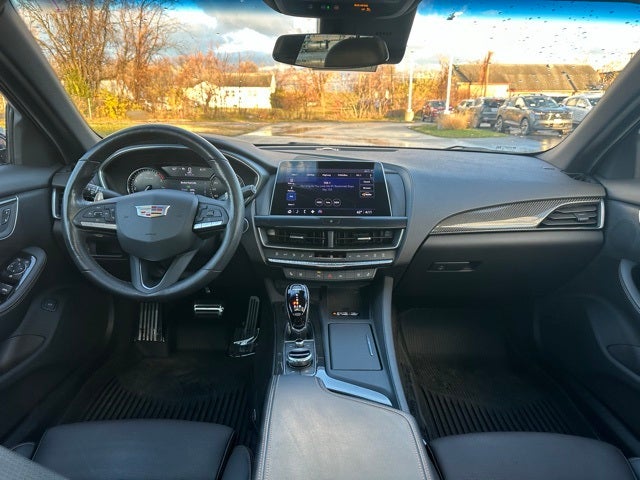 2022 Cadillac CT5 Sport