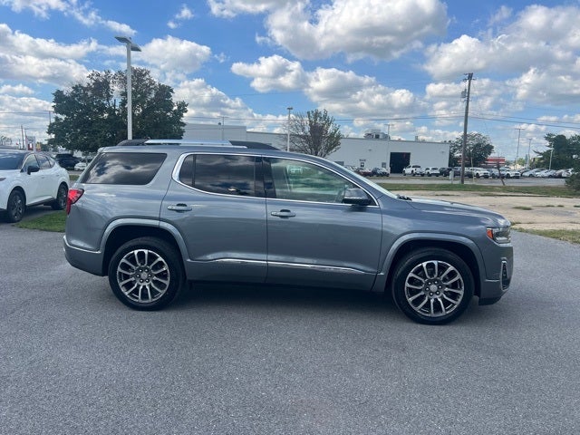 2022 GMC Acadia Denali