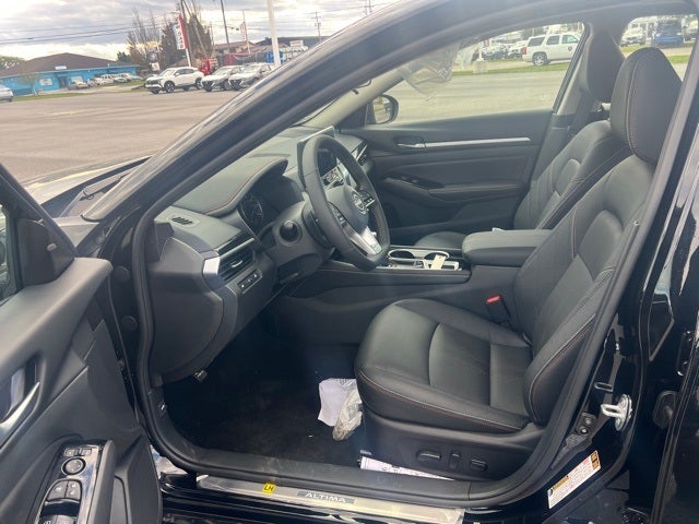 2025 Nissan Altima 2.5 SR PREMIUM PACKAGE