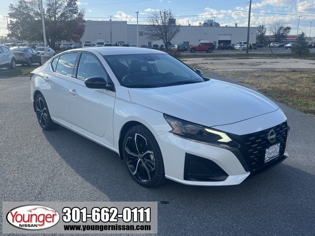 2025 Nissan Altima 2.5 SR PREMIUM PACKAGE