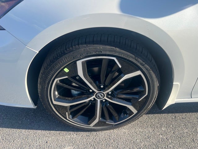 2025 Nissan Altima 2.5 SR PREMIUM PACKAGE