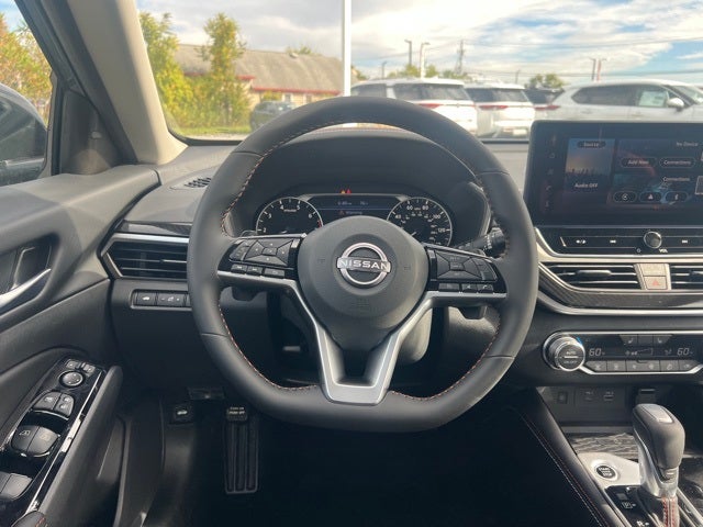 2025 Nissan Altima 2.5 SR PREMIUM PACKAGE