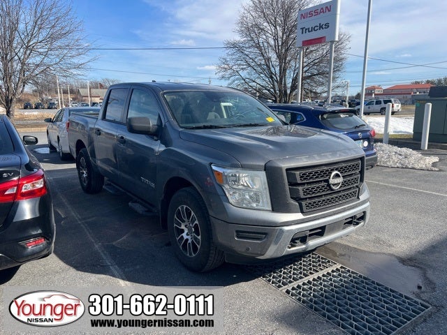 2024 Nissan Titan SV CONVENIENCE PACKAGE