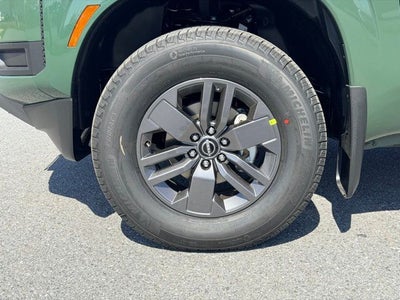 2026 Nissan Frontier SV CONVENIENCE, BLACK ACCENT PACKAGE