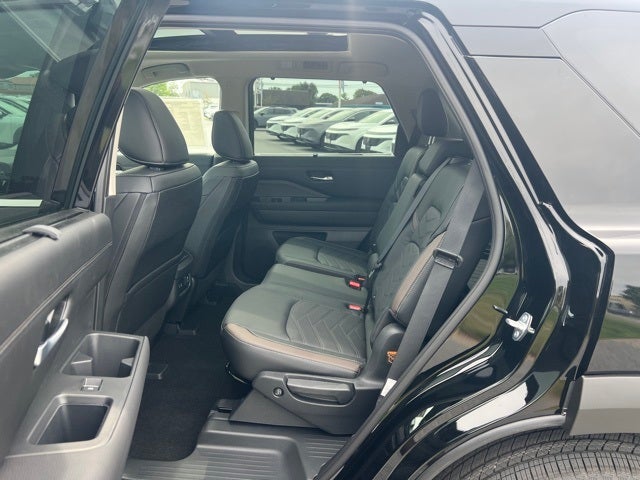 2026 Nissan Frontier PRO-4X PREMIUM, CONVENIENCE, BLACK ACCENT, TOW PACKAGE