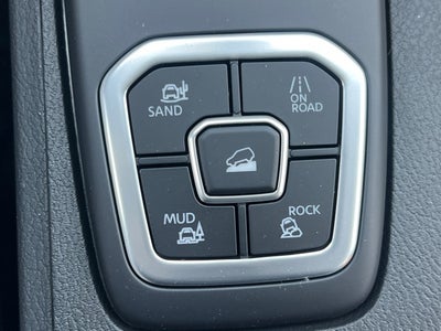 2026 Nissan Frontier PRO-4X PREMIUM, CONVENIENCE, TOW PACKAGE