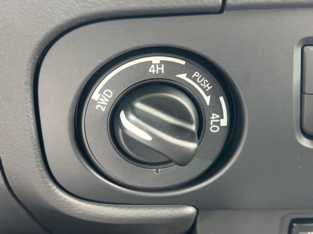 2026 Nissan Frontier PRO-4X PREMIUM, CONVENIENCE, TOW PACKAGE