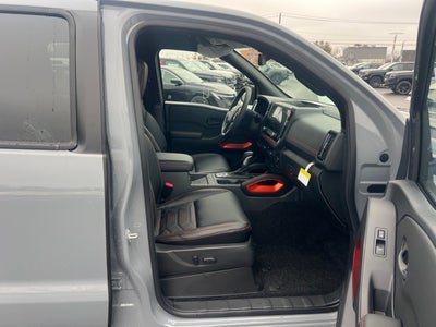 2026 Nissan Frontier PRO-4X PREMIUM, CONVENIENCE, TOW PACKAGE