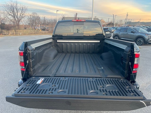 2026 Nissan Frontier PRO-4X PREMIUM, CONVENIENCE, BLACK ACCENT, TOW PACKAGE