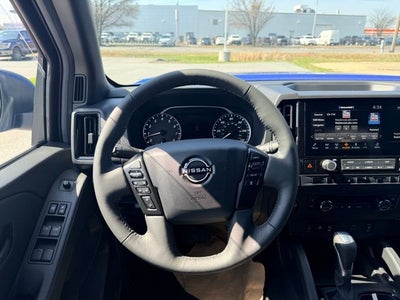 2026 Nissan Frontier SV DARK ARMOR, CONVENIENCE PACKAGE