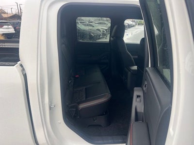 2026 Nissan Frontier PRO-4X PREMIUM, CONVENIENCE, TOW PACKAGE