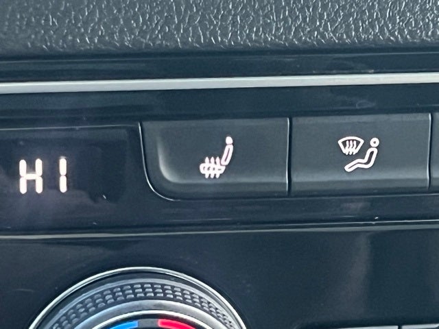 2022 Volkswagen Atlas Cross Sport 2.0T SEL R-Line SEL R-Line