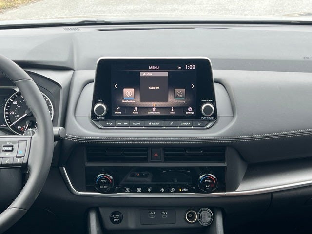 2026 Nissan Sentra SV CONVENIENCE, FLOOR MAT PACKAGE