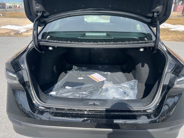 2026 Nissan Sentra SV FLOOR MAT PACKAGE