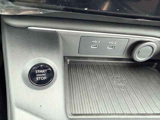 2026 Nissan Sentra SR FLOOR MAT PACKAGE