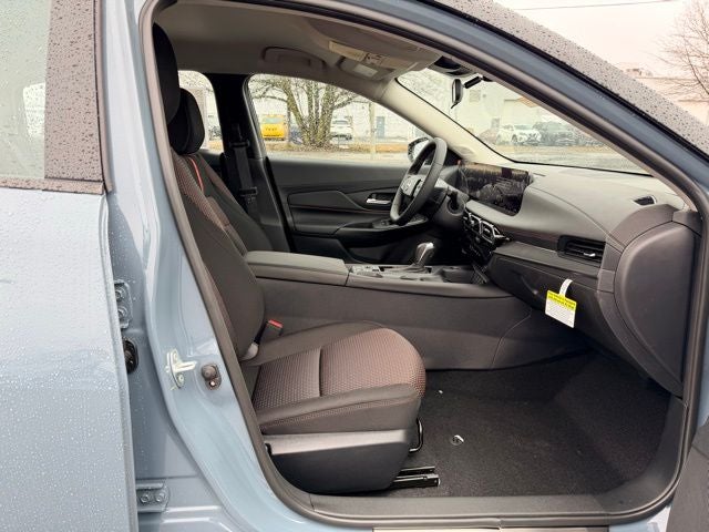 2026 Nissan Sentra SR FLOOR MAT PACKAGE