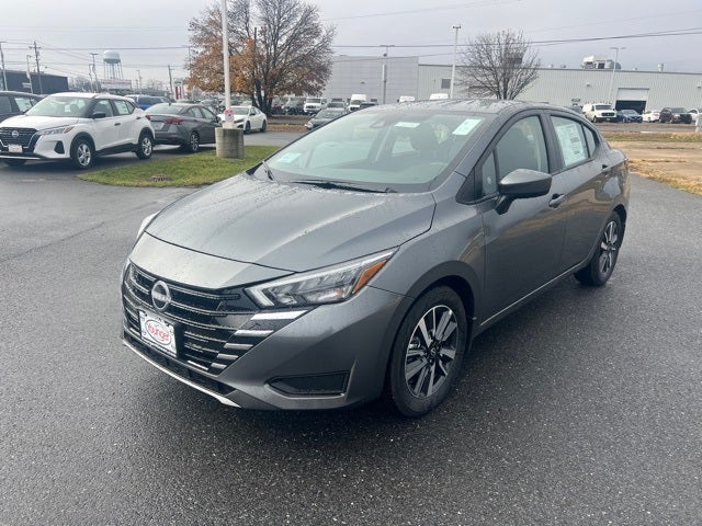 2025 Nissan Versa 1.6 SV TRUNK PACKAGE