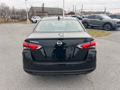 2025 Nissan Versa 1.6 SV TRUNK PACKAGE