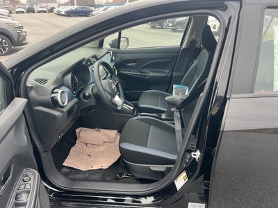 2025 Nissan Versa 1.6 SV TRUNK PACKAGE