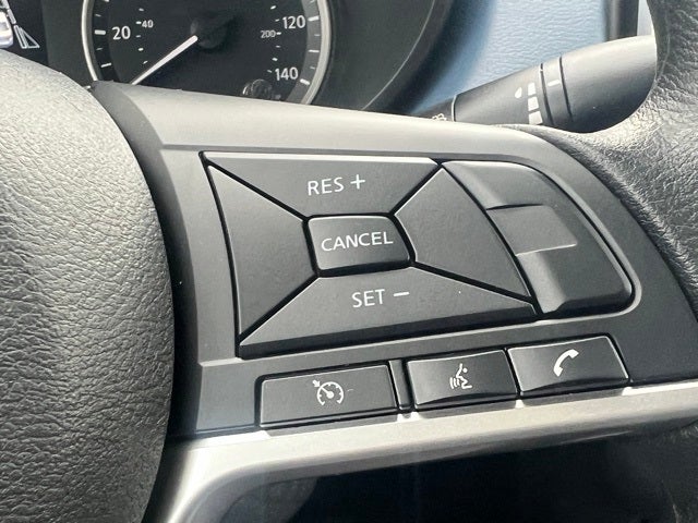 2025 Nissan Versa 1.6 SV TRUNK PACKAGE