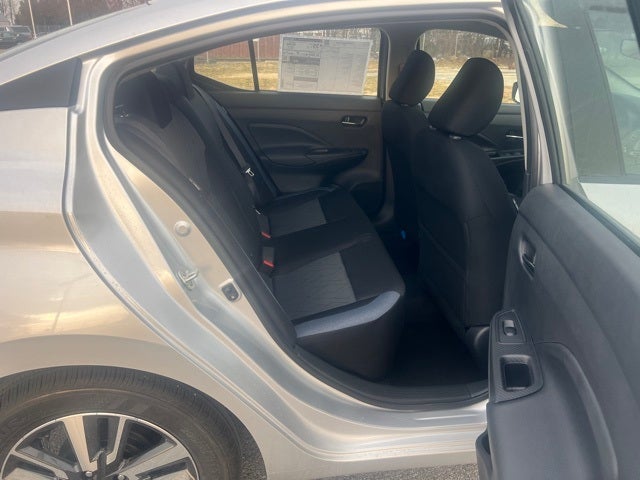 2025 Nissan Versa 1.6 SV TRUNK PACKAGE