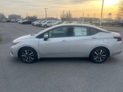 2025 Nissan Versa 1.6 SV TRUNK PACKAGE