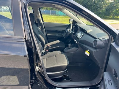 2025 Nissan Kicks Play S