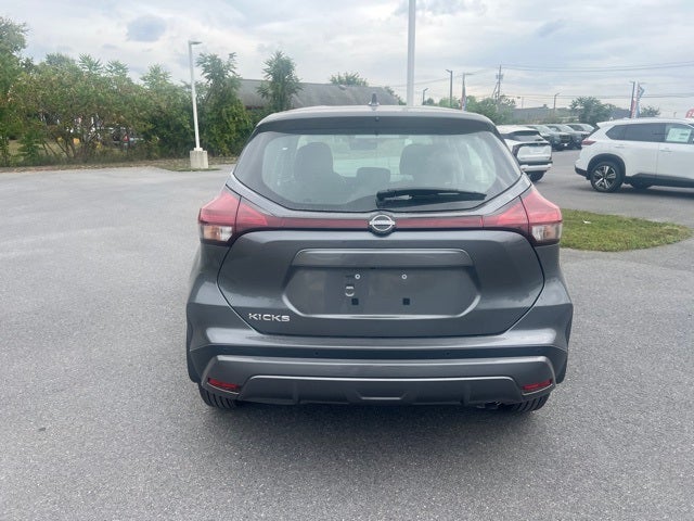 2025 Nissan Kicks Play S