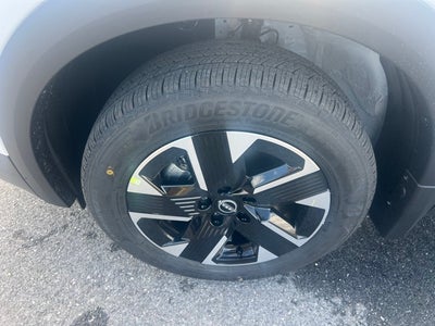 2026 Nissan Kicks SV PREMIUM, COLD WEATHER PACKAGE