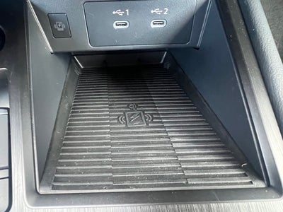 2026 Nissan Kicks SR COLD WEATHER PACKAGE