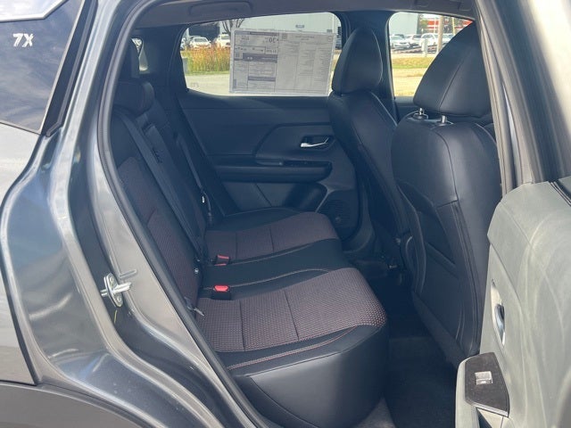 2026 Nissan Kicks SR COLD WEATHER PACKAGE