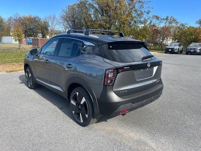 2026 Nissan Kicks SR COLD WEATHER PACKAGE