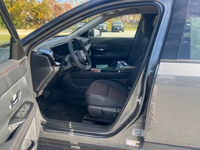 2026 Nissan Kicks SR COLD WEATHER PACKAGE