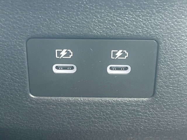 2025 Nissan Kicks SR PREMIUM PACKAGE