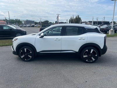 2025 Nissan Kicks SR PREMIUM PACKAGE