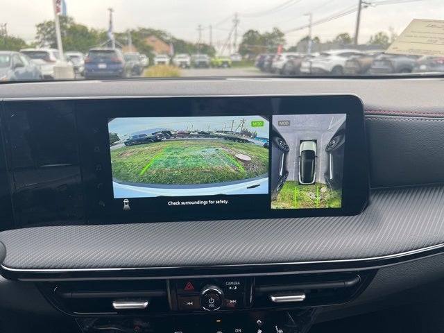 2025 Nissan Kicks SR PREMIUM PACKAGE