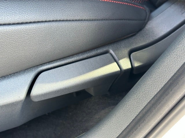 2025 Nissan Kicks SR PREMIUM PACKAGE