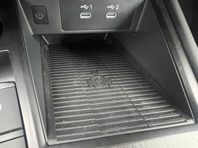 2026 Nissan Kicks SR PREMIUM, COLD WEATHER, ILLUMINATION PACKAGE