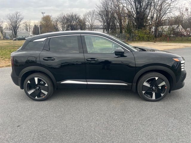 2026 Nissan Kicks SR PREMIUM, COLD WEATHER, ILLUMINATION PACKAGE