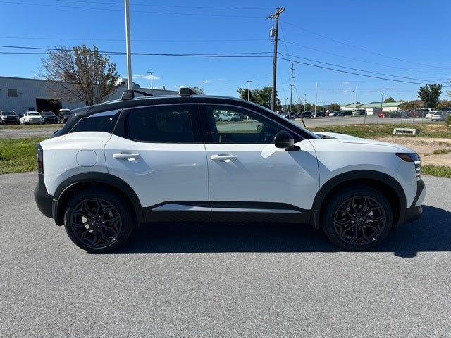 2026 Nissan Kicks SR PREMIUM, COLD WEATHER PACKAGE