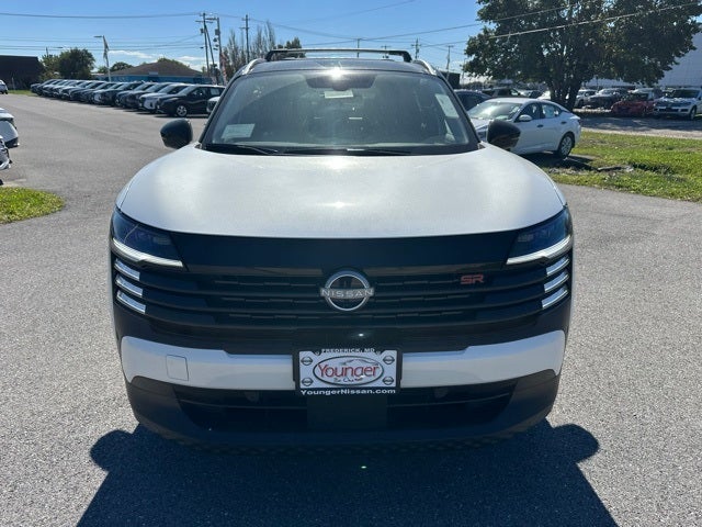 2026 Nissan Kicks SR PREMIUM, COLD WEATHER PACKAGE