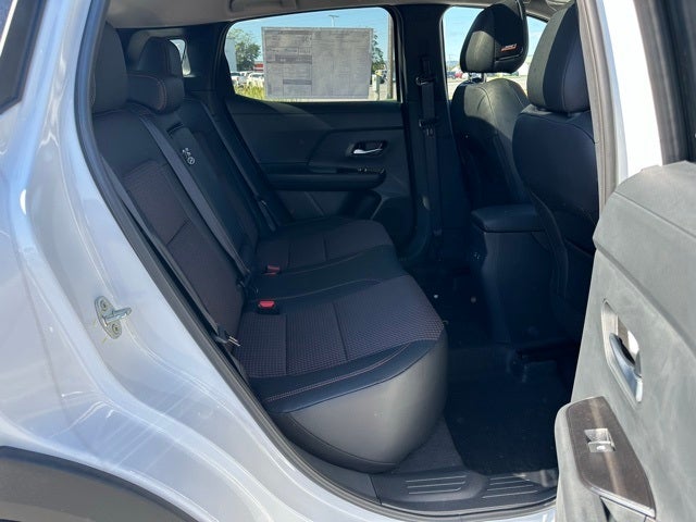 2026 Nissan Kicks SR PREMIUM, COLD WEATHER PACKAGE