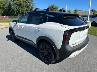 2026 Nissan Kicks SR PREMIUM, COLD WEATHER PACKAGE