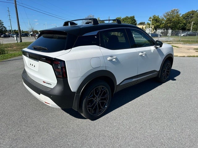 2026 Nissan Kicks SR PREMIUM, COLD WEATHER PACKAGE