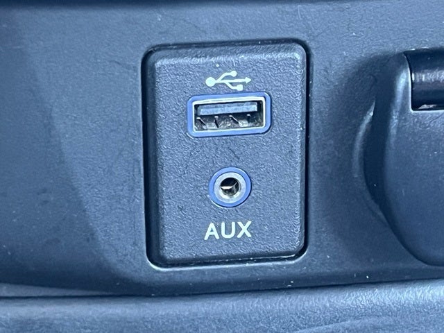 2017 Nissan Rogue SV PREMIUM PACKAGE