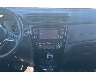 2017 Nissan Rogue SV PREMIUM PACKAGE