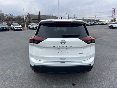 2026 Nissan Rogue SV