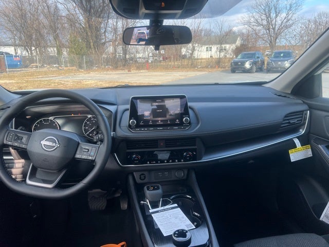 2026 Nissan Rogue SV COLD WEATHER PACKAGE