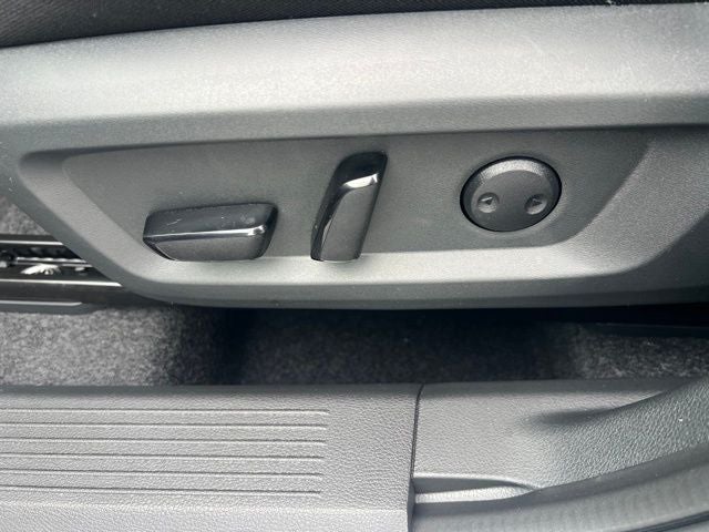 2026 Nissan Rogue SV COLD WEATHER PACKAGE